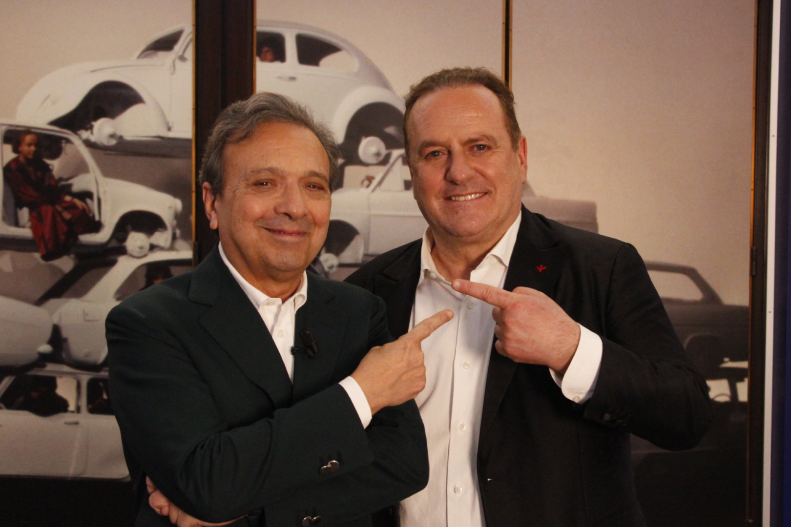Chiambretti, Guerritore e Levante a PARADISE, RAI2. Da Torino, nono appuntamento con lo show di Vicedomini